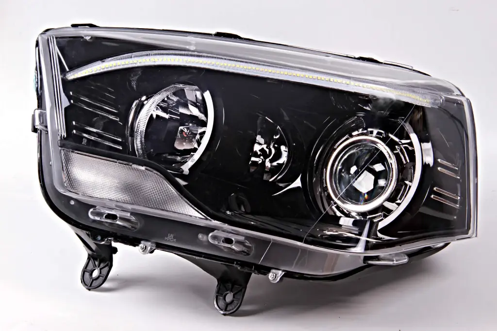 Head Lamp Assy Scorpio S11 DRL with Projector (White) RH 